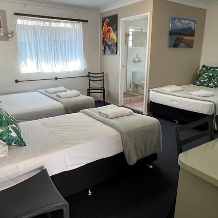 Spanish Lace Motor Inn Townsville Exteriér fotografie