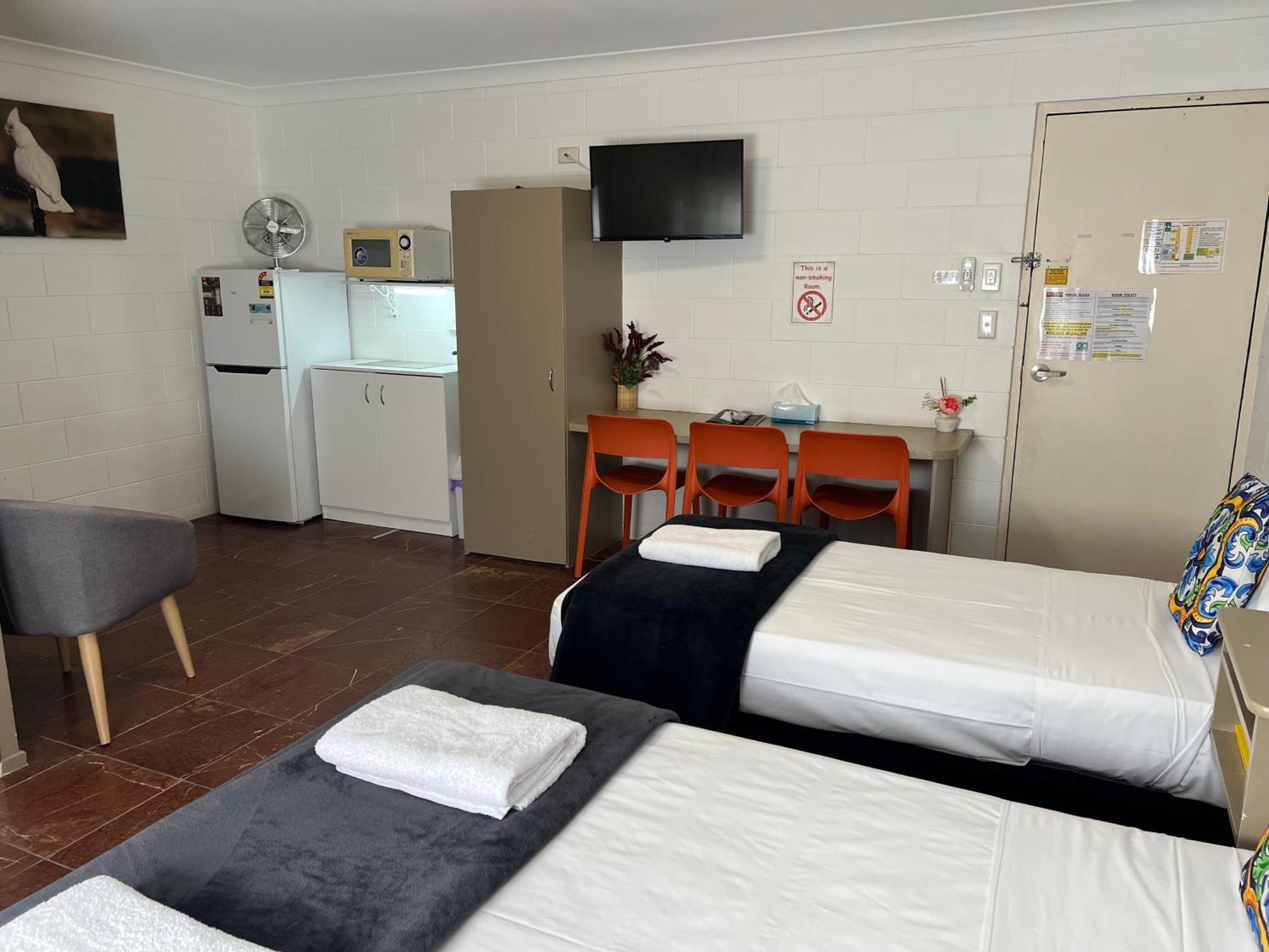 Spanish Lace Motor Inn Townsville Exteriér fotografie