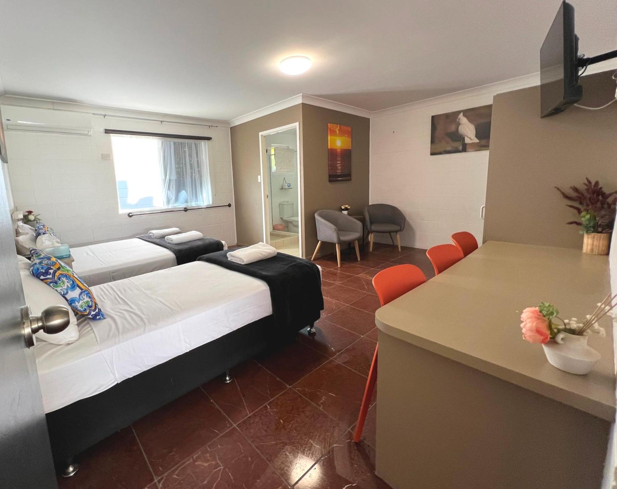 Spanish Lace Motor Inn Townsville Exteriér fotografie