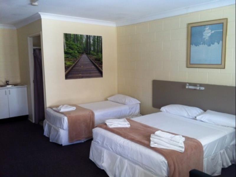 Spanish Lace Motor Inn Townsville Exteriér fotografie